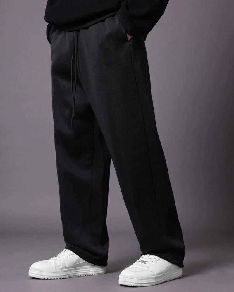 FLYNOFF Black Basic Loose Fit Track Pant - Image 3